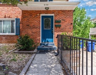 4141 21st Road N - Photo Thumbnail 3