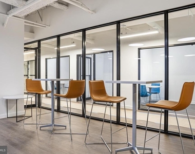 915 N Broad Street - Photo Thumbnail 22