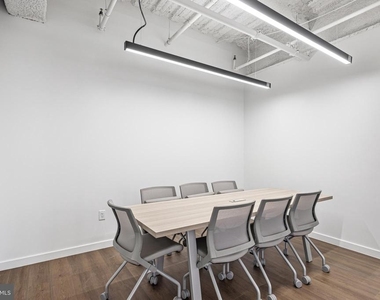 915 N Broad Street - Photo Thumbnail 26