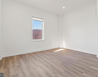 1602 S Broad Street - Photo Thumbnail 13