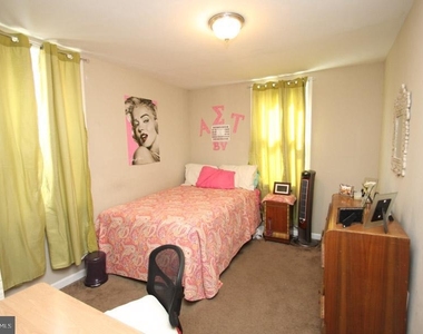 5760 N 20th Street - Photo Thumbnail 12