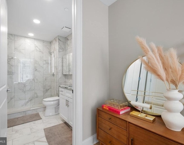 1601 Cherry Street - Photo Thumbnail 12
