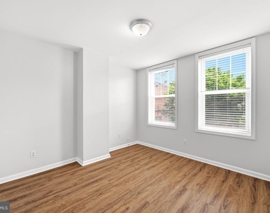 928 N Bambrey Street - Photo Thumbnail 12