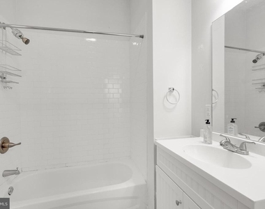 1517 S Lecount Street - Photo Thumbnail 14