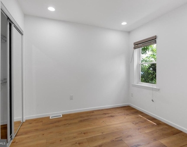 2516 W Master Street - Photo Thumbnail 28