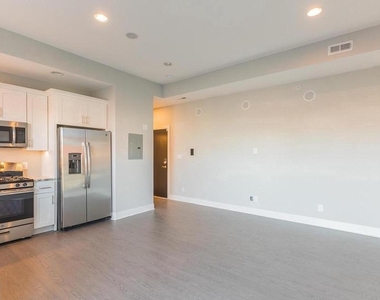 1845 N 6th Street - Photo Thumbnail 4