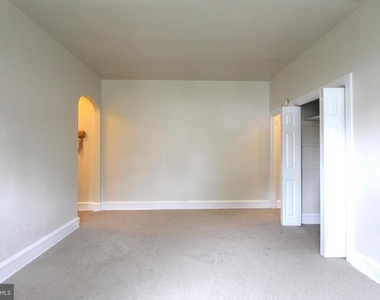 13-15 E Upsal Street - Photo Thumbnail 2