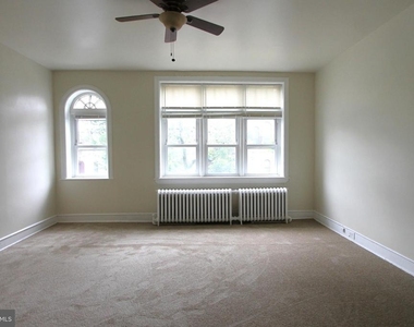 13-15 E Upsal Street - Photo Thumbnail 13