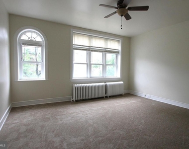13-15 E Upsal Street - Photo Thumbnail 12