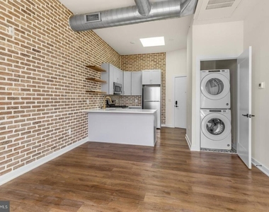 2401 Frankford Avenue - Photo Thumbnail 2