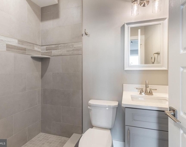 2040 N 19th Street - Photo Thumbnail 22