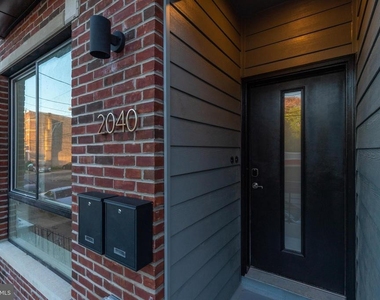 2040 N 19th Street - Photo Thumbnail 5