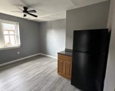 6631 Blakemore Street - Photo Thumbnail 7