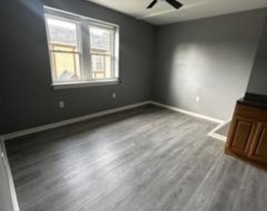 6631 Blakemore Street - Photo Thumbnail 5