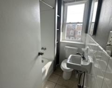 6631 Blakemore Street - Photo Thumbnail 3