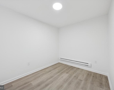5133 Reno Street - Photo Thumbnail 10