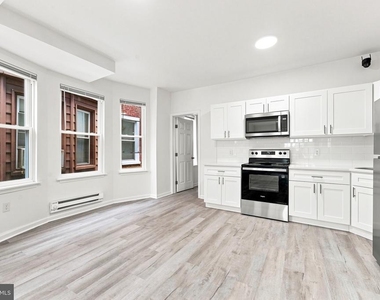 1315 N 59th Street - Photo Thumbnail 2