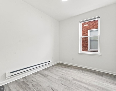 1315 N 59th Street - Photo Thumbnail 7