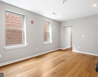 616 S 4th Street - Photo Thumbnail 4
