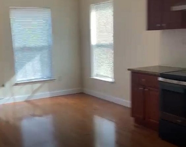 763 S 13th Street - Photo Thumbnail 6