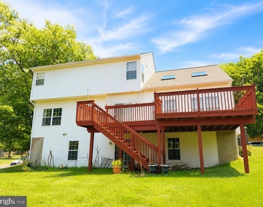 4037 Runnymead Drive - Photo Thumbnail 34
