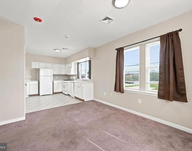 200 Wanamaker Avenue - Photo Thumbnail 3
