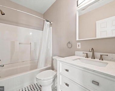 200 Wanamaker Avenue - Photo Thumbnail 10