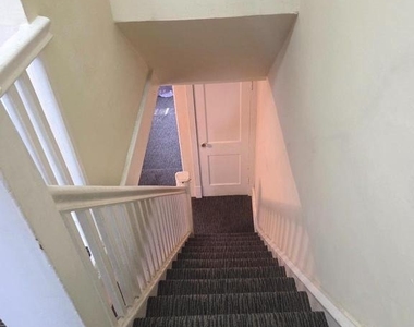 441 Croyden Road - Photo Thumbnail 10