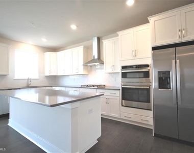4856 Stump Rd - Photo Thumbnail 10