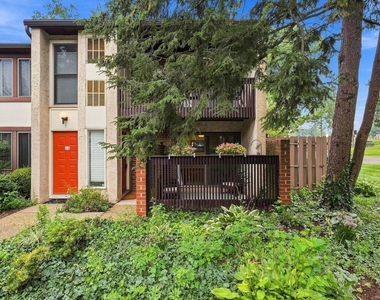 1-4 Aspen Way - Photo Thumbnail 1