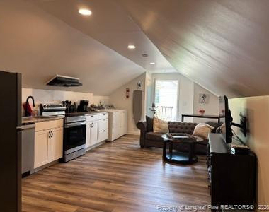 2511 Mcneill Circle - Photo Thumbnail 6