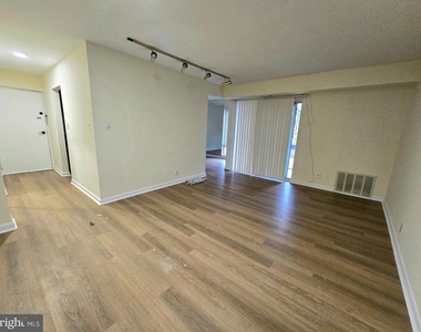 114 Van Buren Road - Photo Thumbnail 9