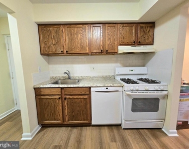 114 Van Buren Road - Photo Thumbnail 5