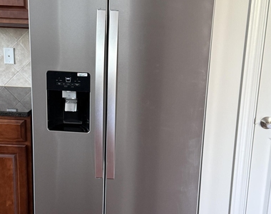 10511 Rosegate Court - Photo Thumbnail 8