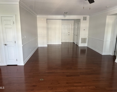 10511 Rosegate Court - Photo Thumbnail 23
