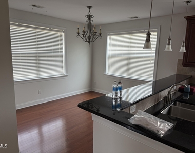 10511 Rosegate Court - Photo Thumbnail 21