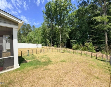 319 Aster Bloom Lane - Photo Thumbnail 17