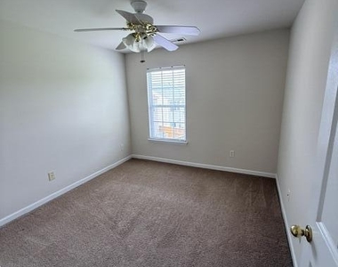 204 Caraleigh Court - Photo Thumbnail 28