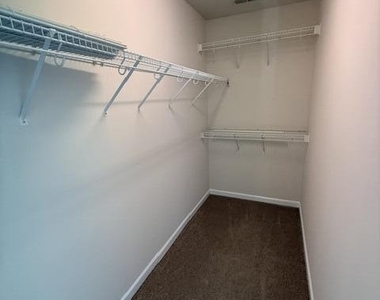 204 Caraleigh Court - Photo Thumbnail 27
