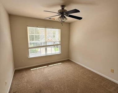 204 Caraleigh Court - Photo Thumbnail 30