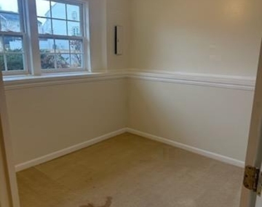 12597 Atlanta Court - Photo Thumbnail 18