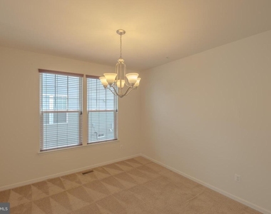 43699 Sweetbay Street - Photo Thumbnail 3