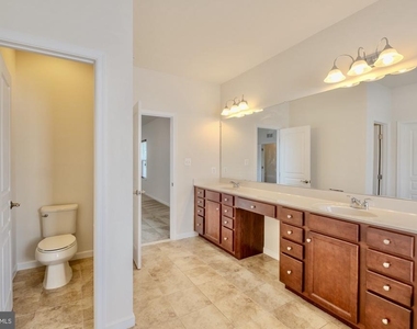 43699 Sweetbay Street - Photo Thumbnail 12