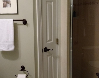205 Berry Hill - Photo Thumbnail 26