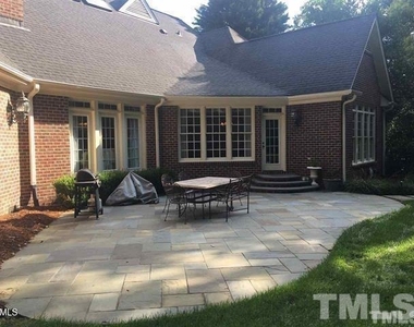 205 Berry Hill - Photo Thumbnail 34