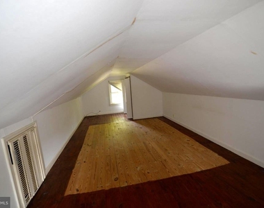 116 Walnut Street - Photo Thumbnail 10