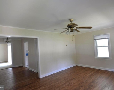 116 Walnut Street - Photo Thumbnail 2