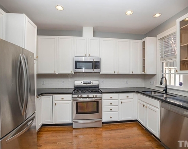 130 Fenner Lane - Photo Thumbnail 8