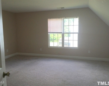 725 Perry Howard Road - Photo Thumbnail 15