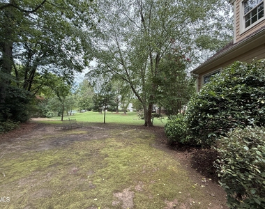 110 Palmer Meadow Court - Photo Thumbnail 21